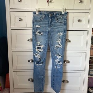 American Eagle Closed Ripped Jeggings